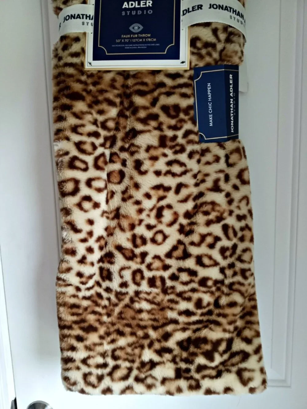 NEW! EXQUISITE JONATHAN ADLER FAUX FUR THROW BLANKET